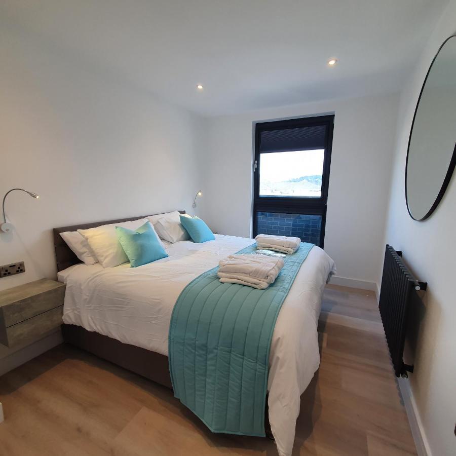 Central Penthouse With Hot Tub & Views 24 Cheltenham Buitenkant foto