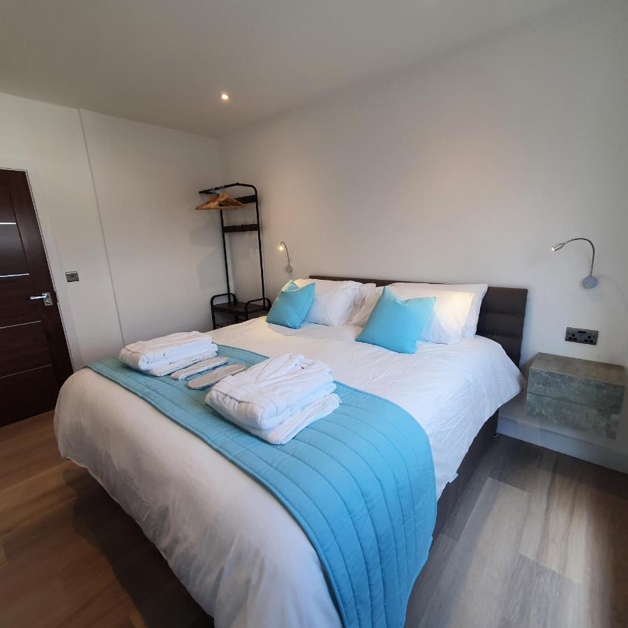 Central Penthouse With Hot Tub & Views 24 Cheltenham Buitenkant foto